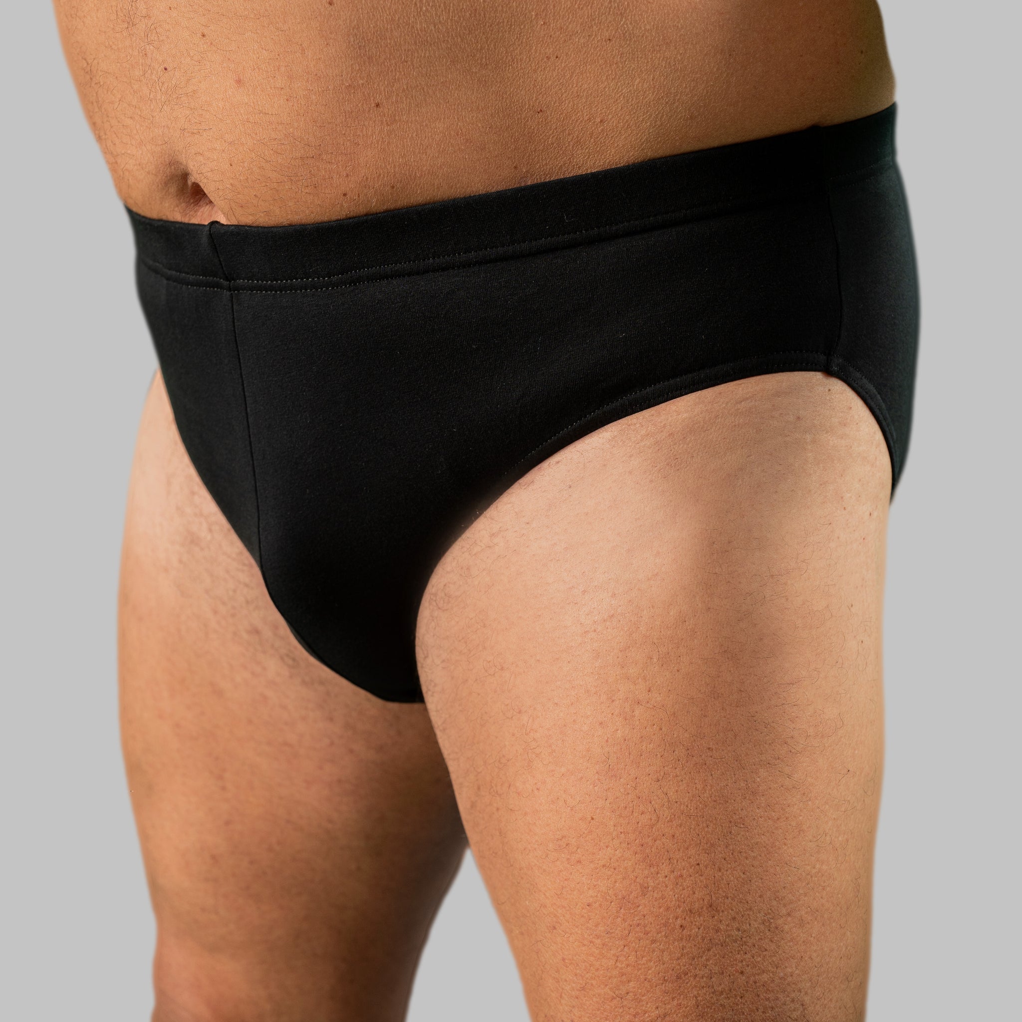 Spodnje hlače za močnejše postave Slip z odprtino elastične 20nodi 974 črna bela 3XL do 7XL